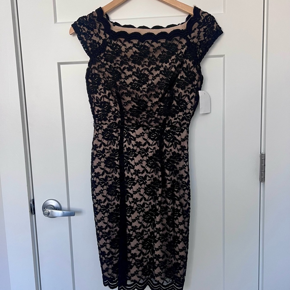 NWT Black Lace Dress - 4P - Picture 3 of 11